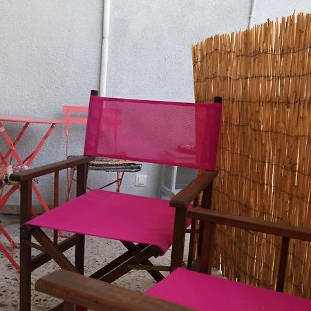 Flat In The Heart Of Koukaki Under Acropolis Apartment Athena Bagian luar foto